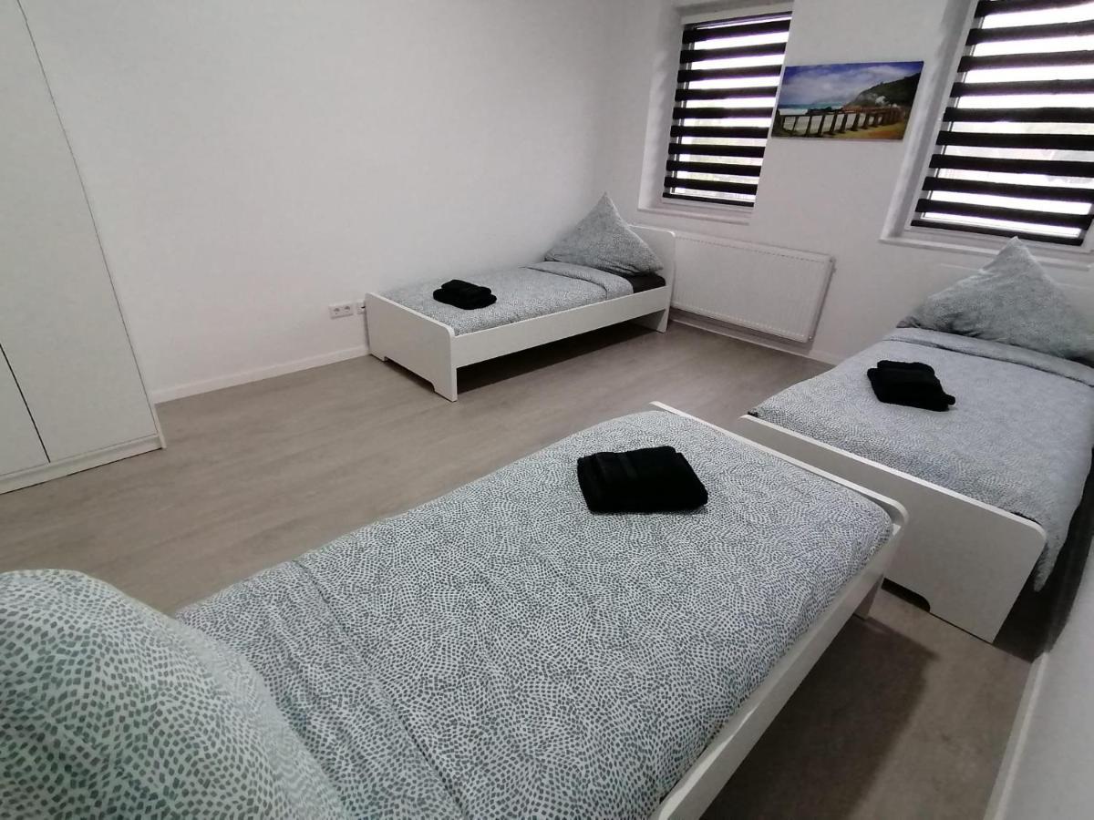 הרנה Estrella24 Living Rooms Tokio מראה חיצוני תמונה