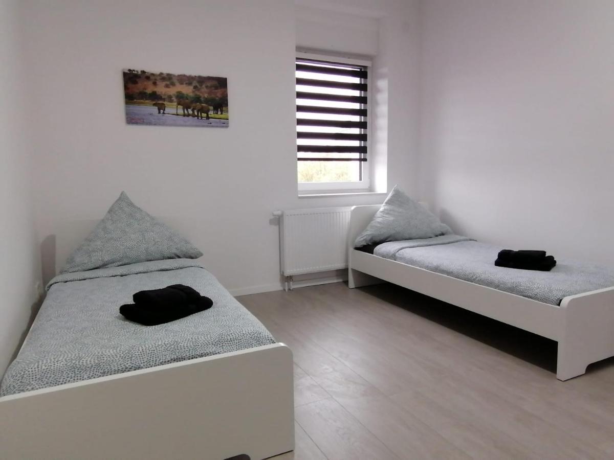הרנה Estrella24 Living Rooms Tokio מראה חיצוני תמונה