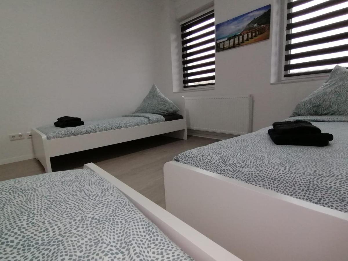 הרנה Estrella24 Living Rooms Tokio מראה חיצוני תמונה